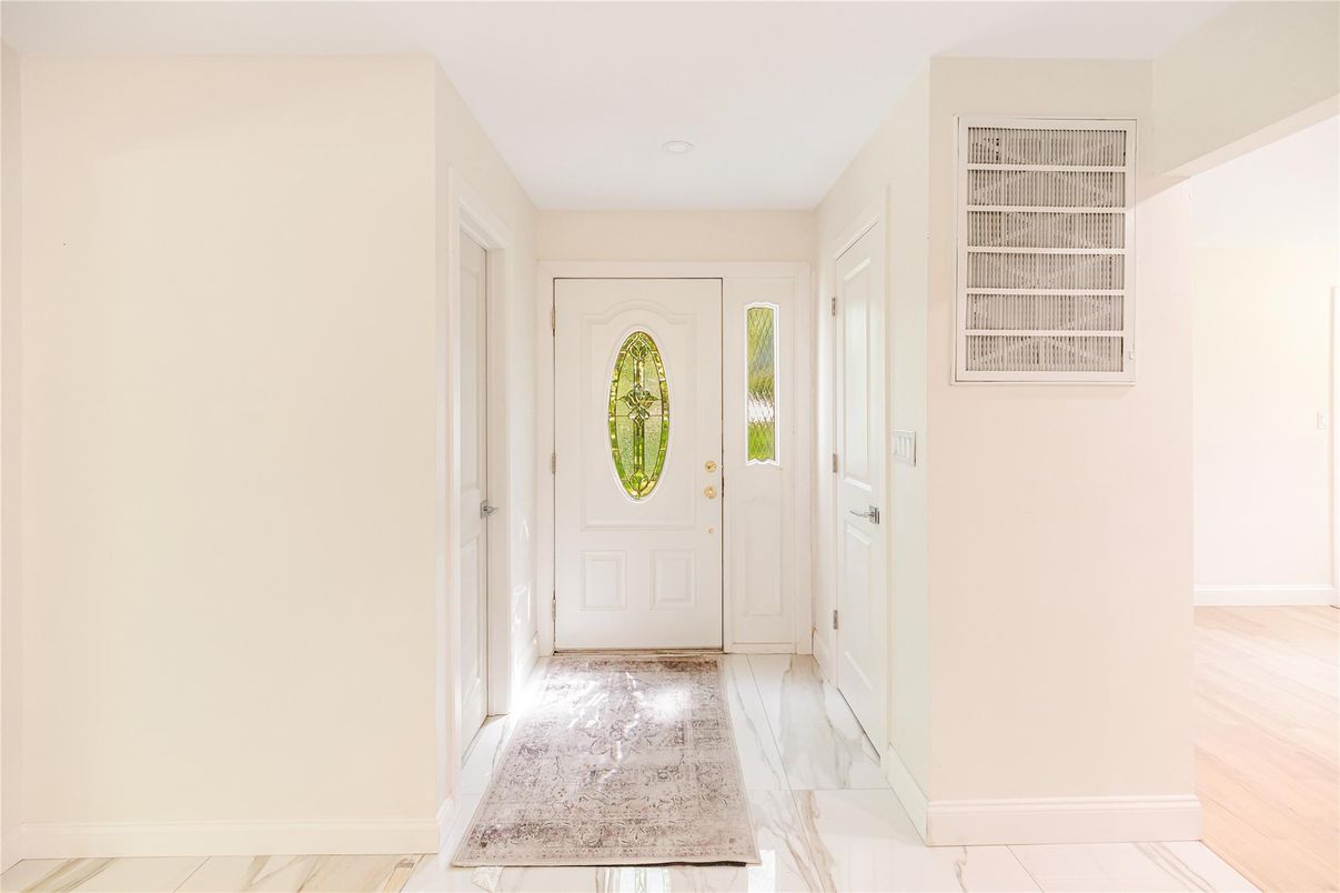 Interior, Marble, Recessed Lighting