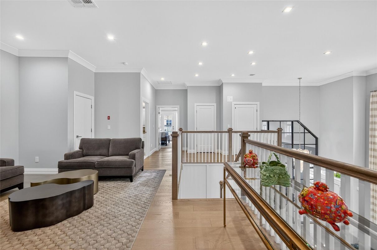 Interior, Pendant Lights, Recessed Lighting, Wood Texture Flooring