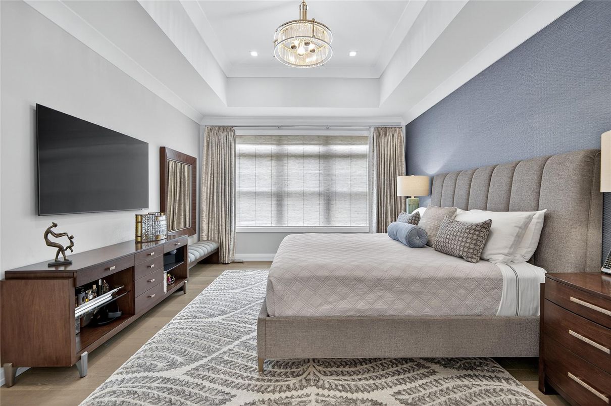 Bedroom, Interior, Pendant Lights, Recessed Lighting, Wood Texture Flooring
