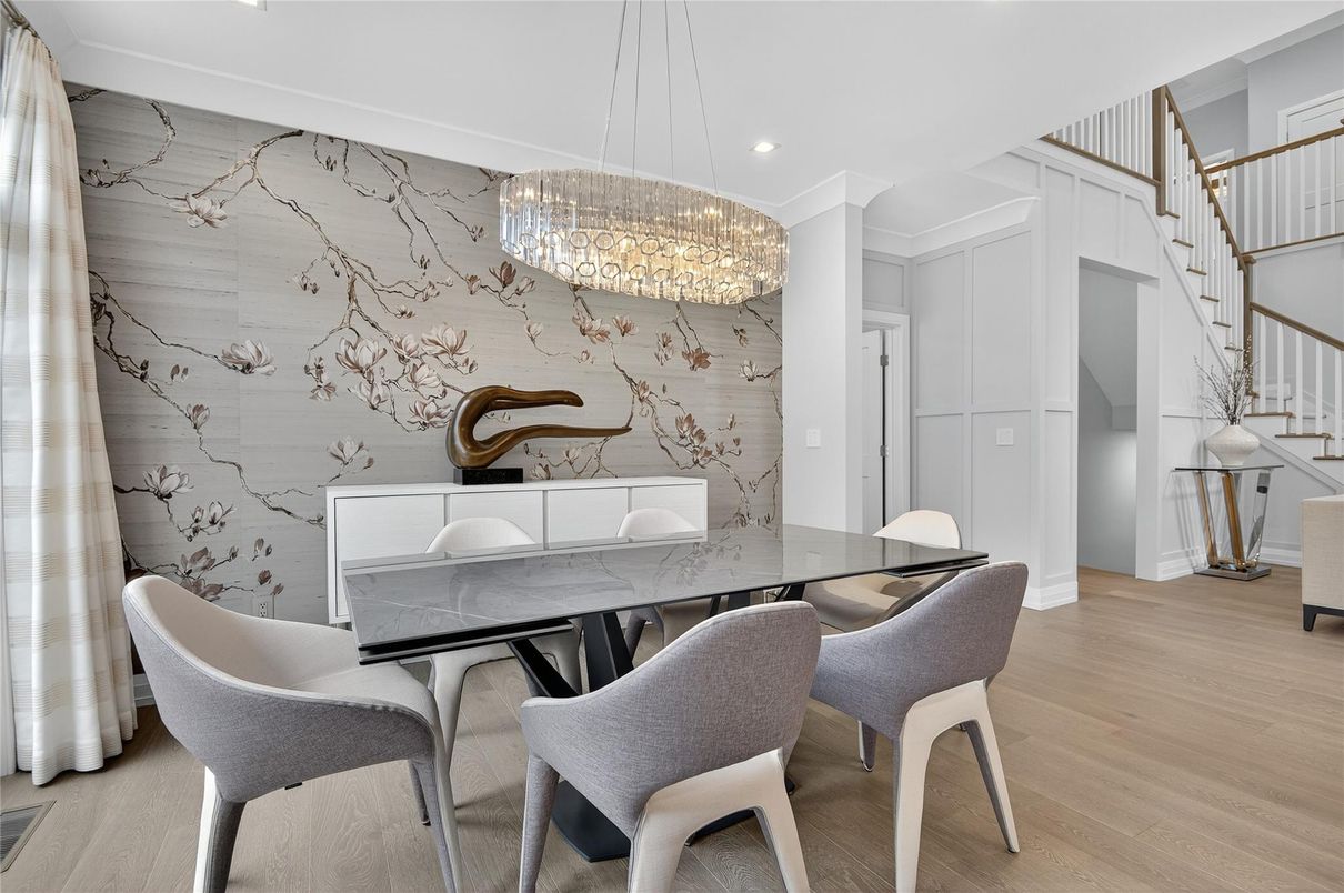 Chandelier, Dining room, Interior, Piano, Recessed Lighting, Wood Texture Flooring