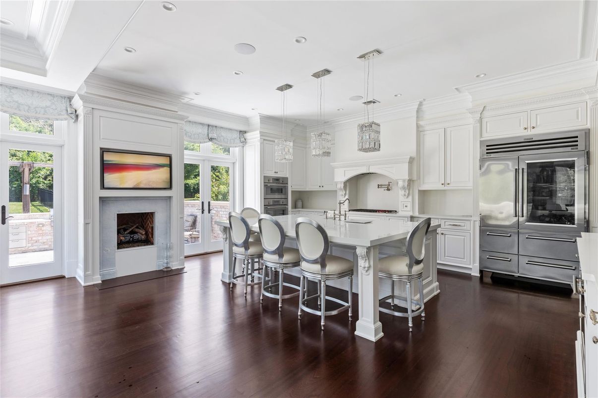 Fireplace, Interior, Kitchen, Pendant Lights, Recessed Lighting, Stainless Steel Appliances, Wood Texture Flooring