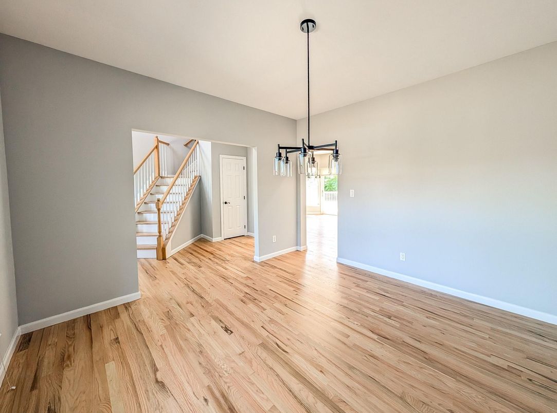 Empty room, Interior, Pendant Lights, Wood Texture Flooring