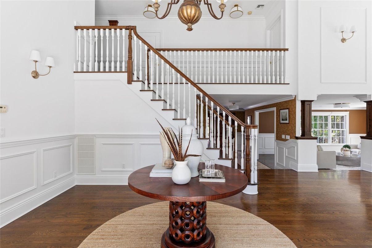 Chandelier, Interior, Wood Texture Flooring