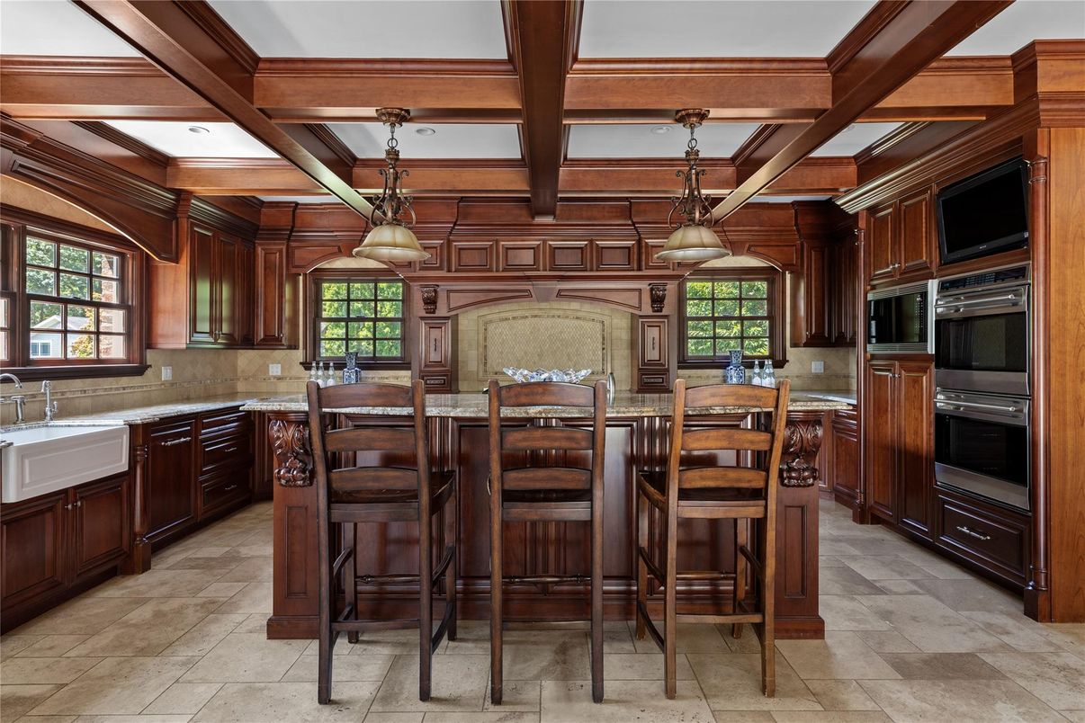 Interior, Kitchen, Pendant Lights, Wooden Beams