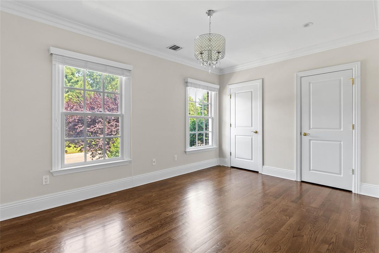 Chandelier, Empty room, Interior, Pendant Lights, Wood Texture Flooring