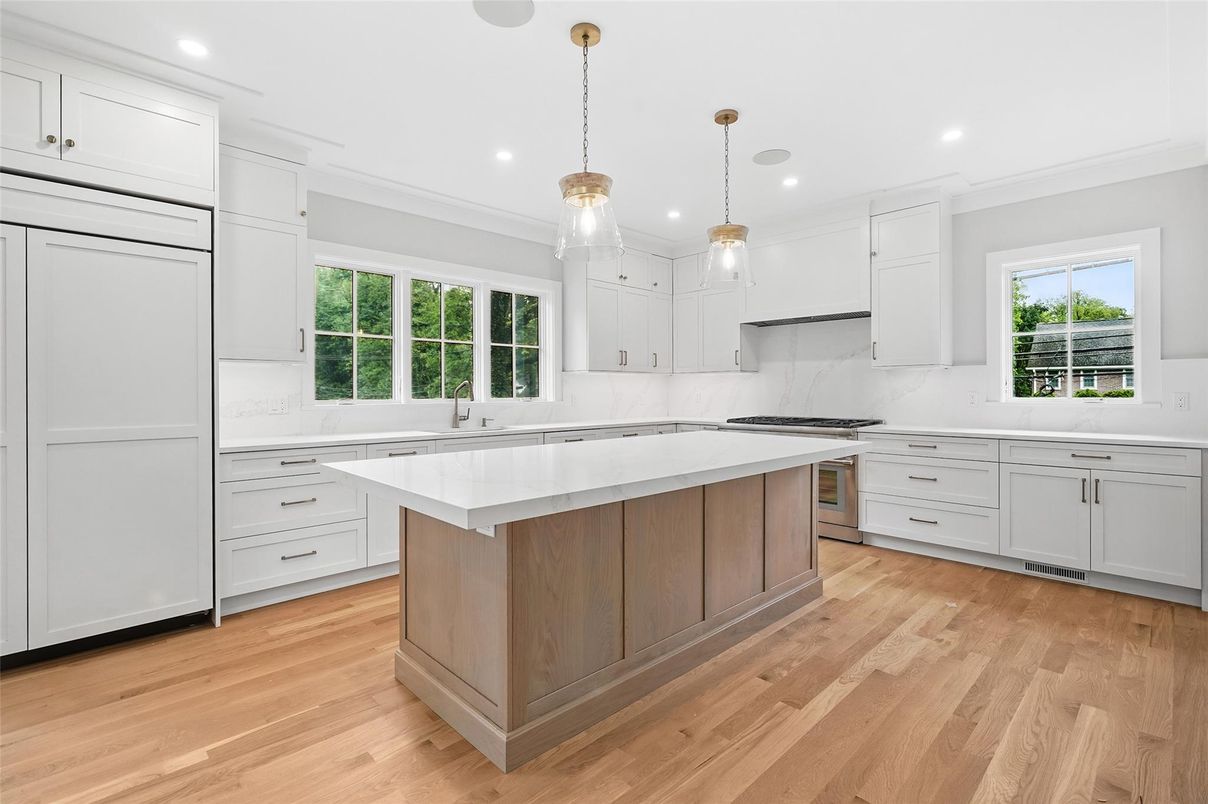 Interior, Kitchen, Marble Walls, Pendant Lights, Recessed Lighting, Wood Texture Flooring