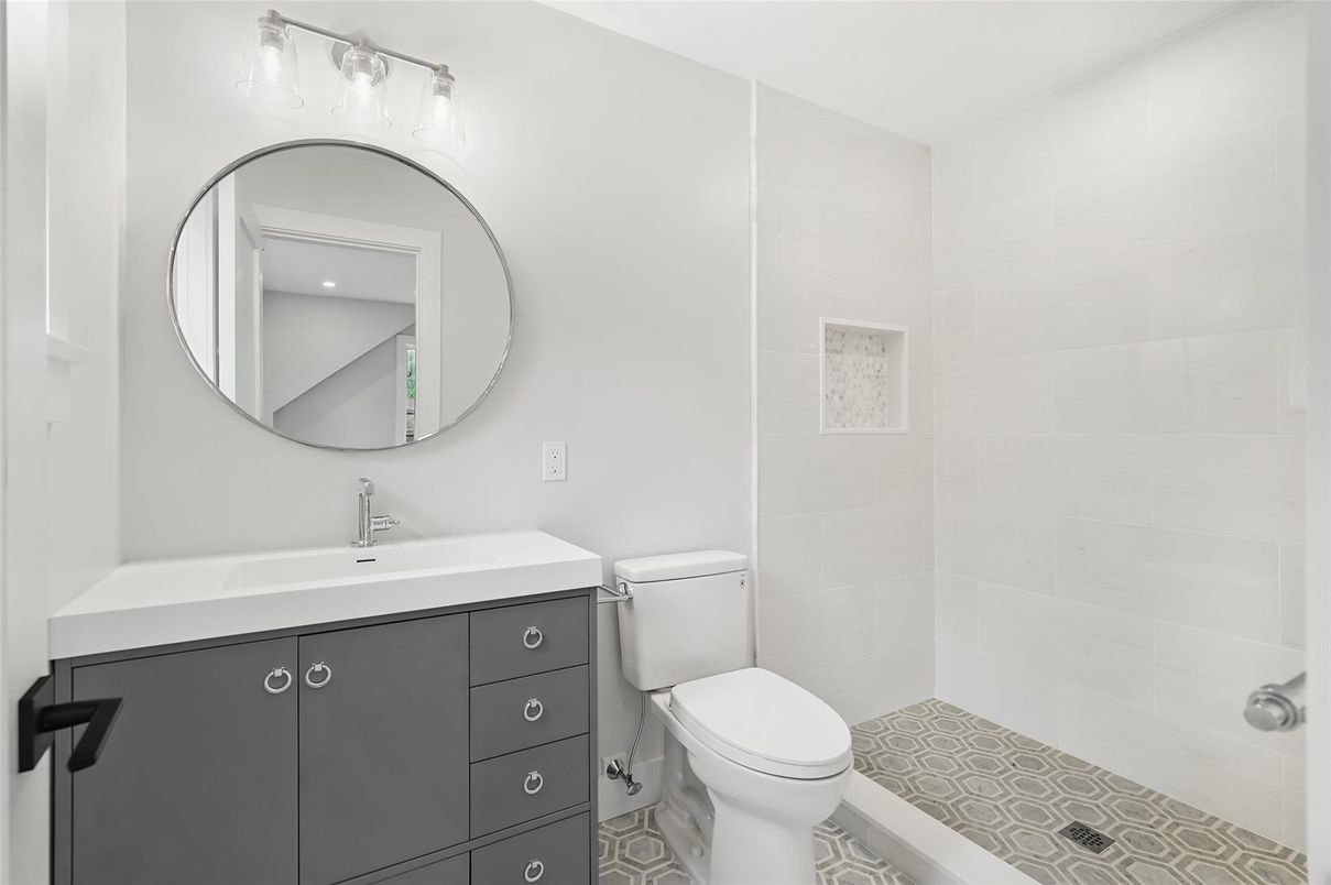 Bathroom, Interior