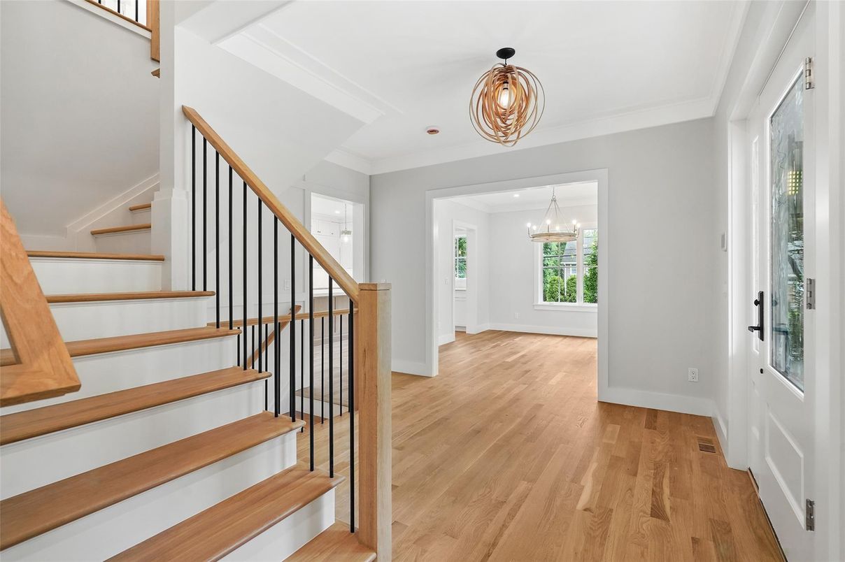 Chandelier, Interior, Wood Texture Flooring