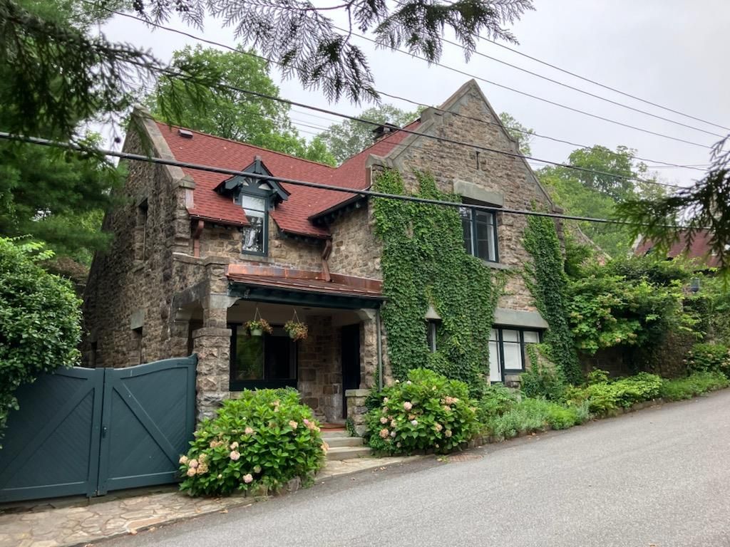 Exterior, Facade, Tudor Revival