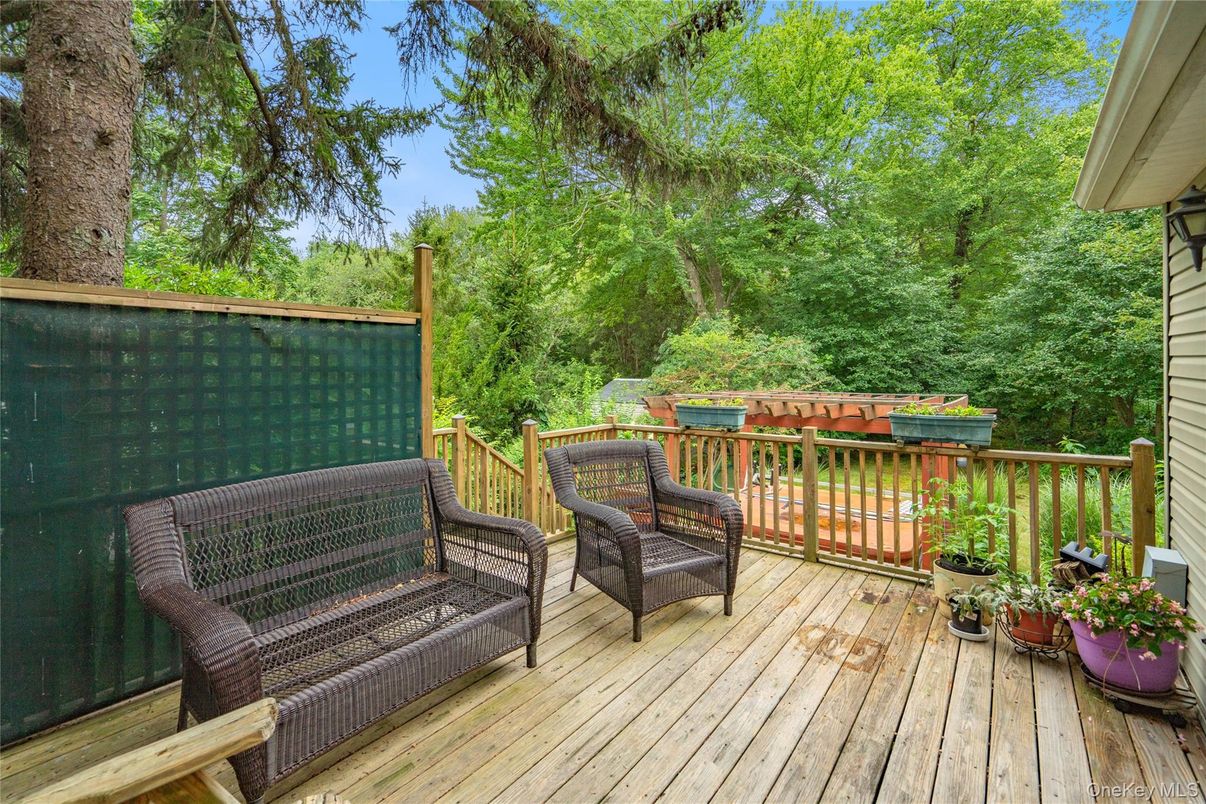 Exterior, Wood Texture Flooring