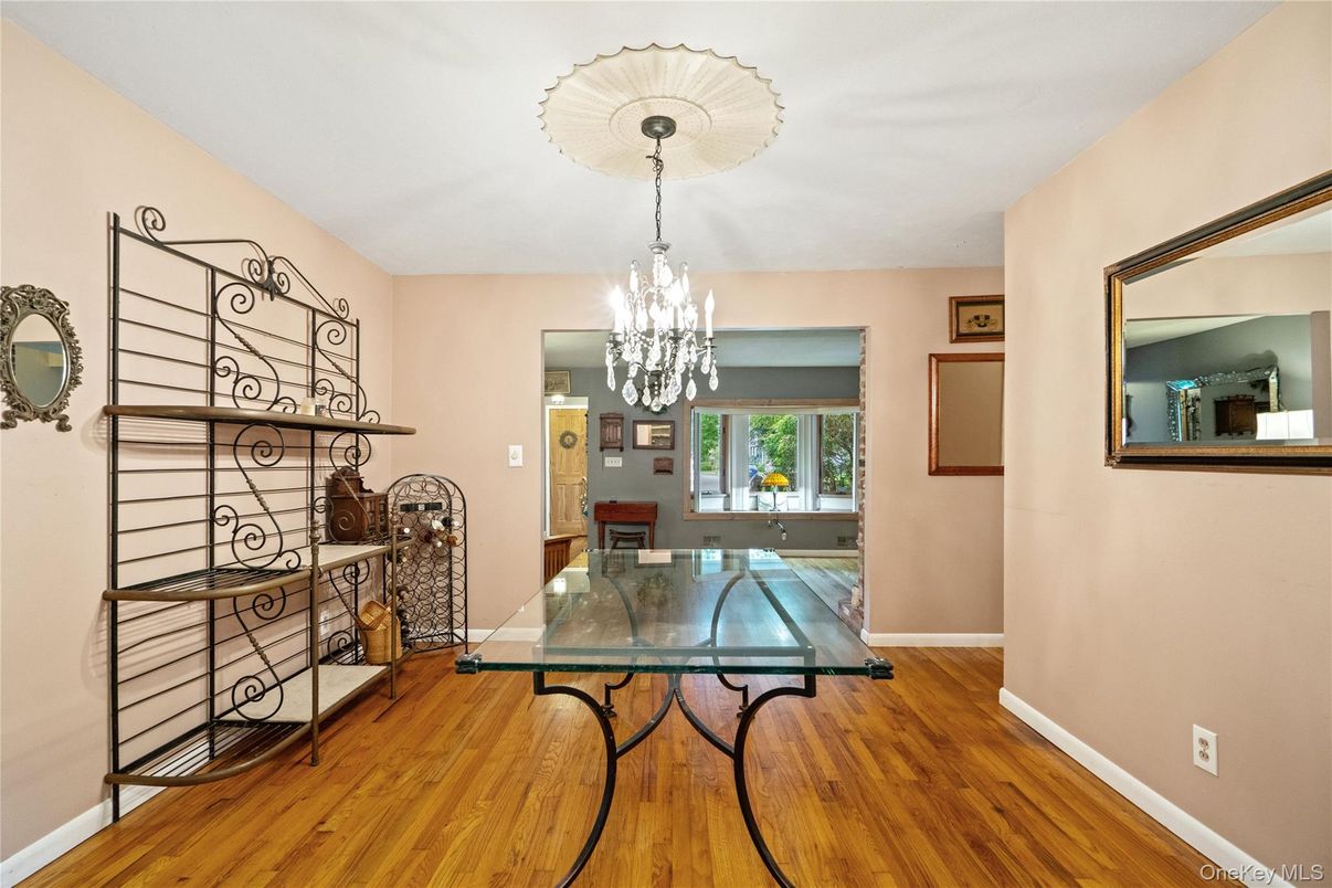 Chandelier, Interior, Wood Texture Flooring