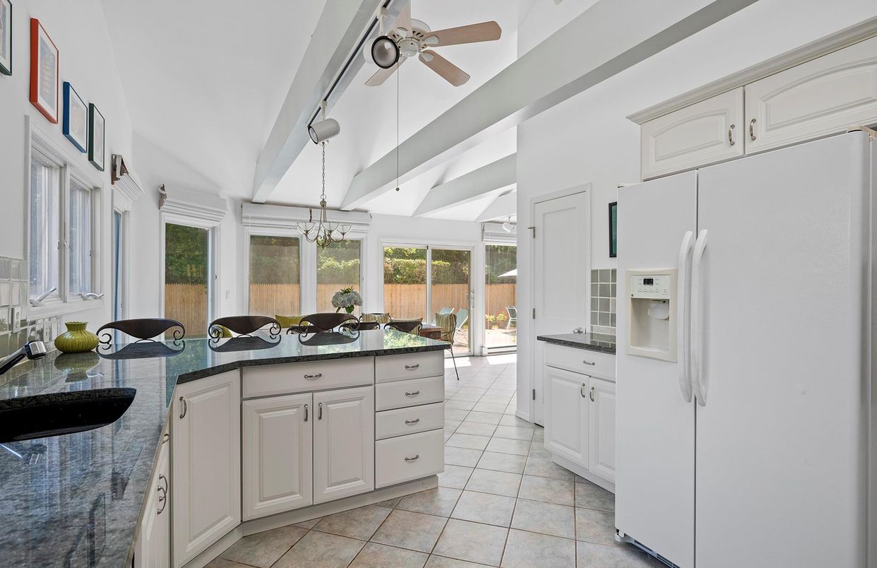 Interior, Kitchen, Pendant Lights