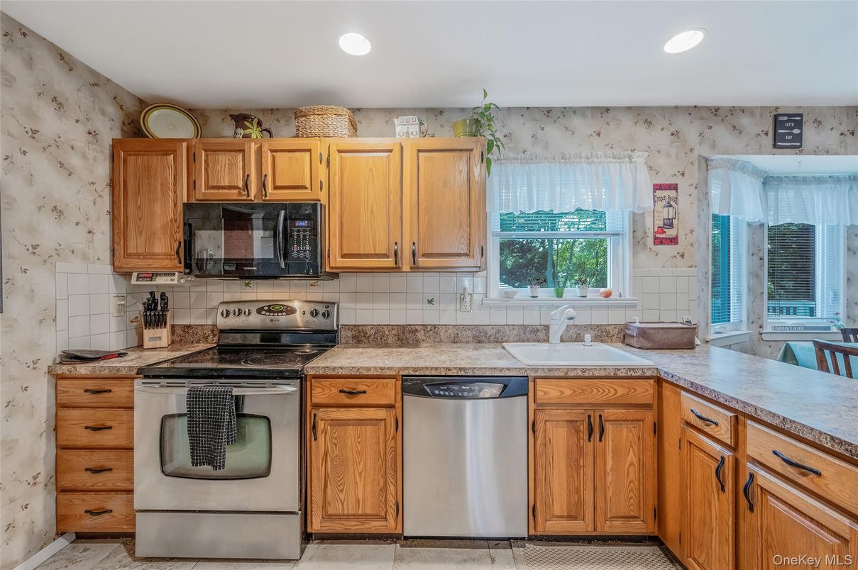 Interior, Kitchen, Recessed Lighting, Stainless Steel Appliances