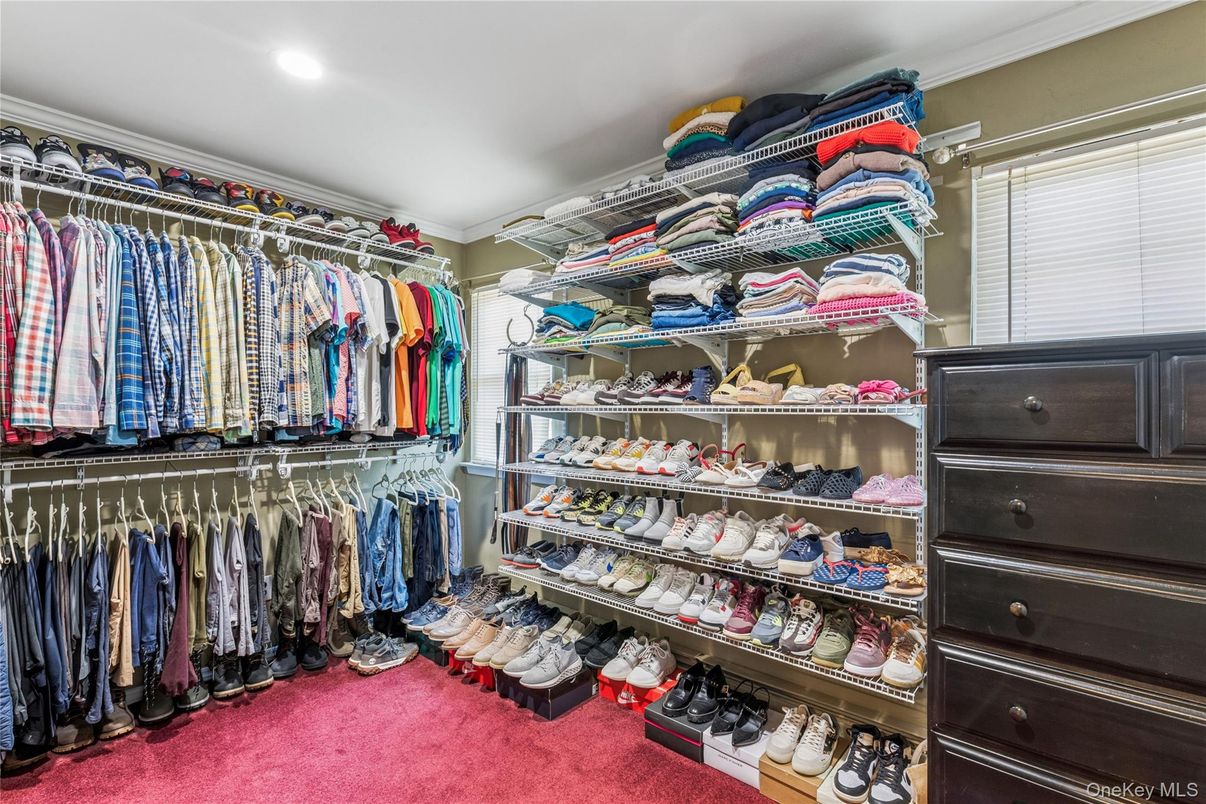 Interior, Recessed Lighting, Walk-in Closets