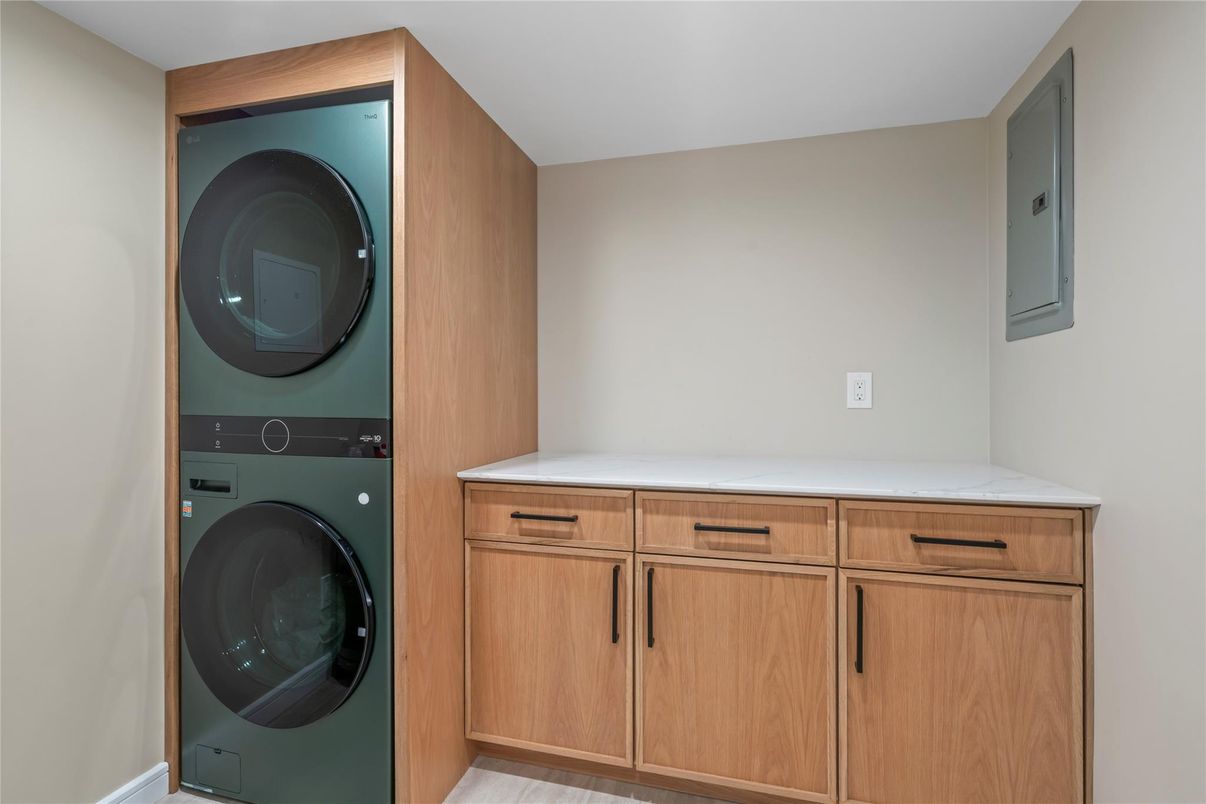 Interior, Utility Closets, Washer