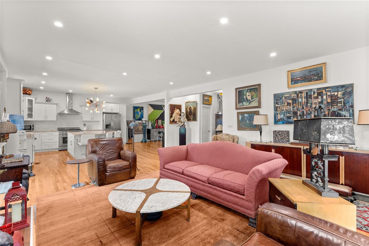 Interior, Kitchen, Living room, Pendant Lights, Recessed Lighting, Stainless Steel Appliances, Wood Texture Flooring