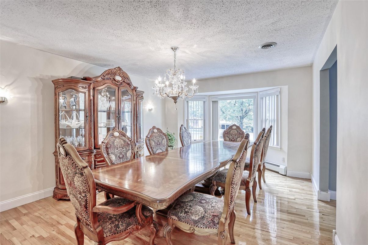 Chandelier, Dining room, Interior, Wood Texture Flooring