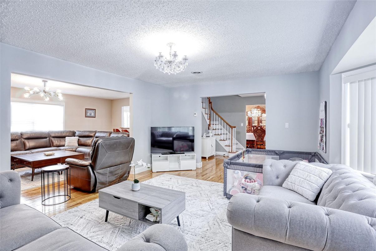 Chandelier, Interior, Living room, Wood Texture Flooring