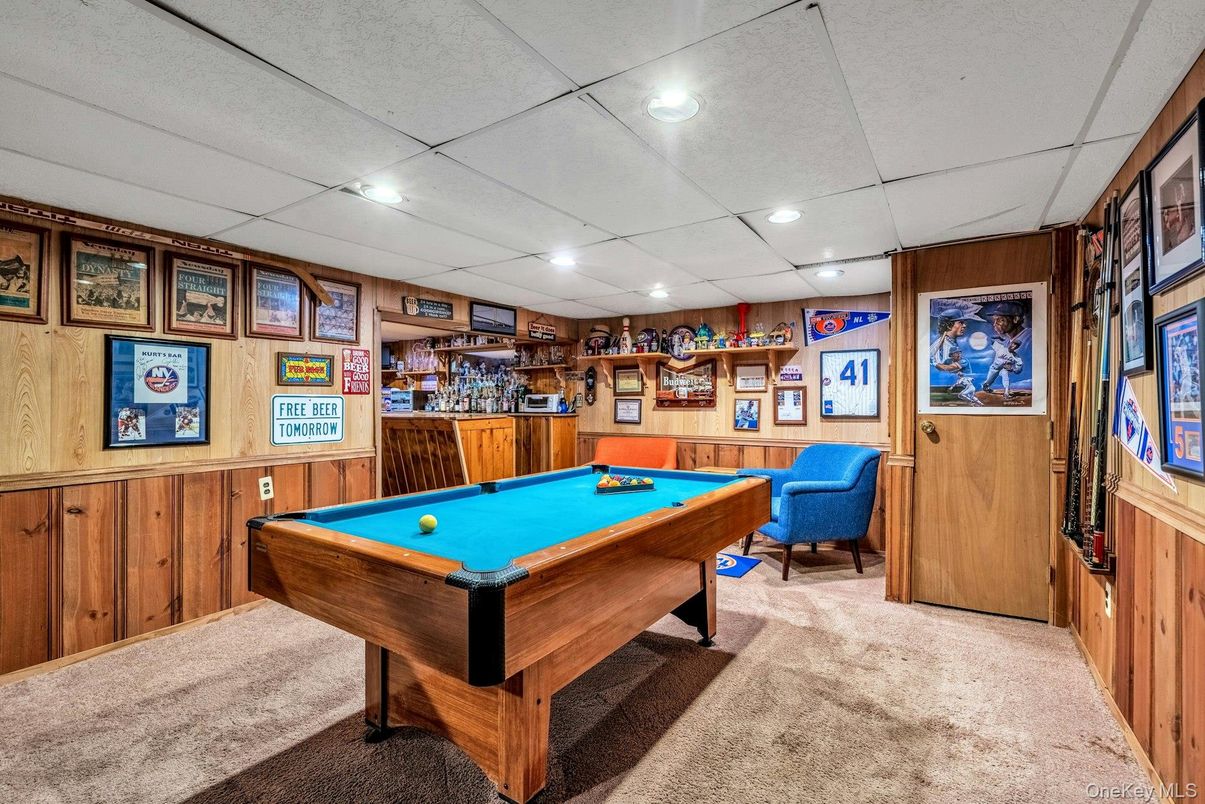 Billiard Table, Game Room, Interior, Recessed Lighting, Wooden Walls