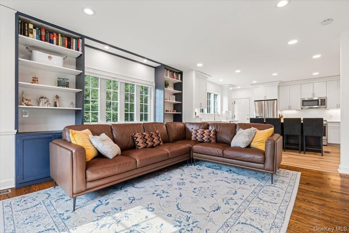 Interior, Kitchen, Living room, Recessed Lighting, Stainless Steel Appliances, Wood Texture Flooring
