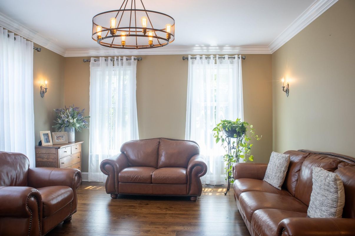 Chandelier, Interior, Living room, Wood Texture Flooring