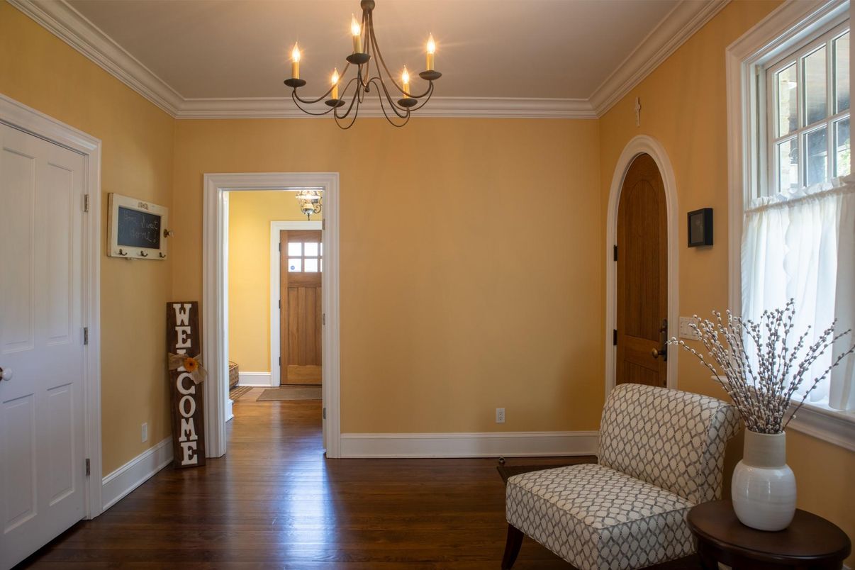 Chandelier, Interior, Wood Texture Flooring