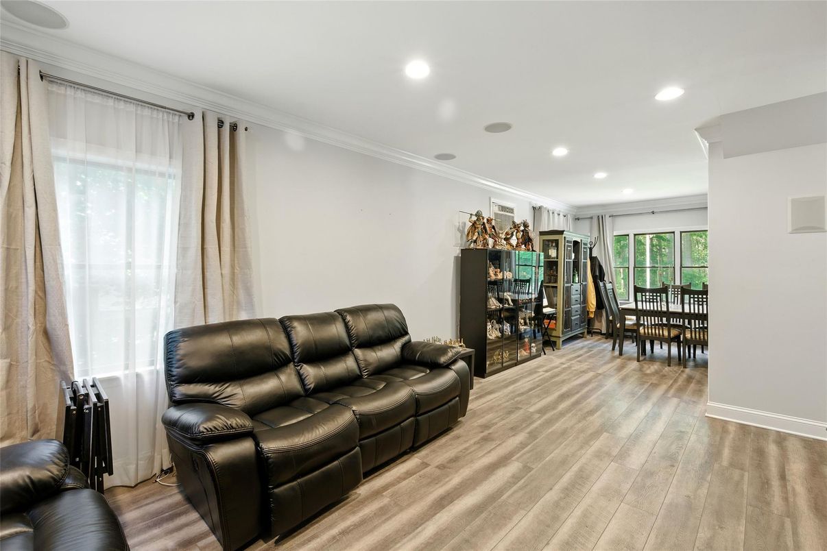 Dining room, Interior, Recessed Lighting, Wood Texture Flooring