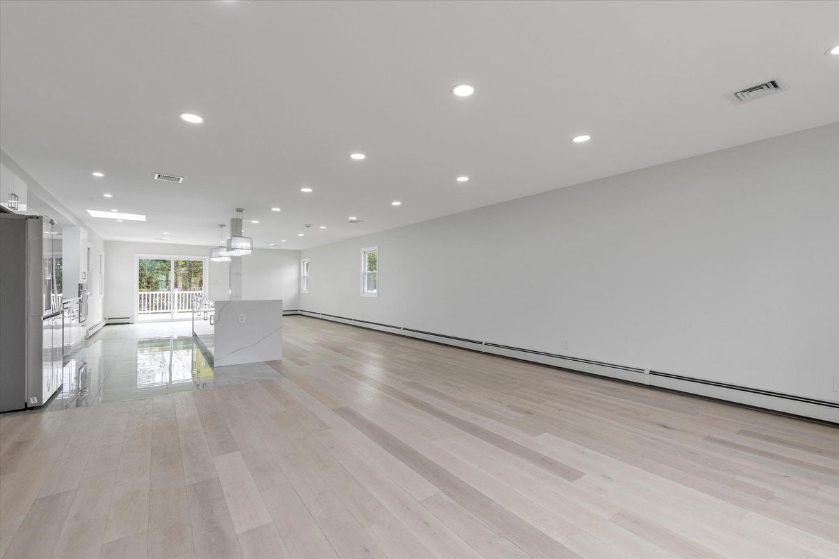 Empty room, Interior, Pendant Lights, Recessed Lighting, Wood Texture Flooring