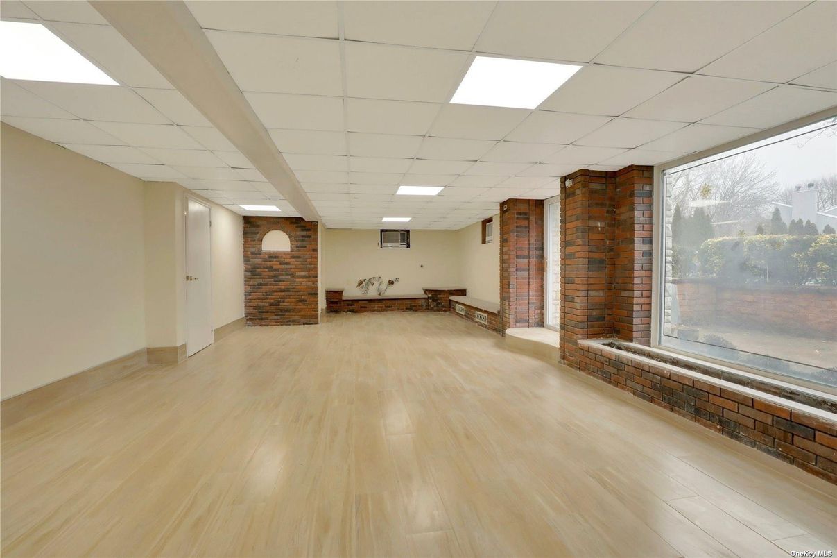 Empty room, Interior, Recessed Lighting, Stone Walls, Wood Texture Flooring
