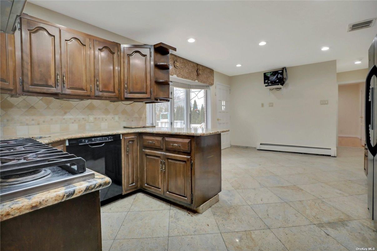 Interior, Kitchen, Recessed Lighting