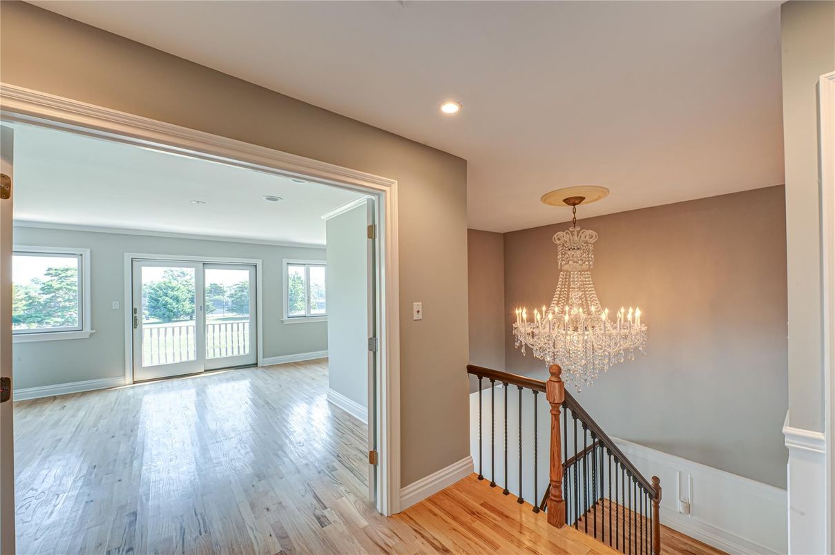 Chandelier, Empty room, Interior, Recessed Lighting, Wood Texture Flooring