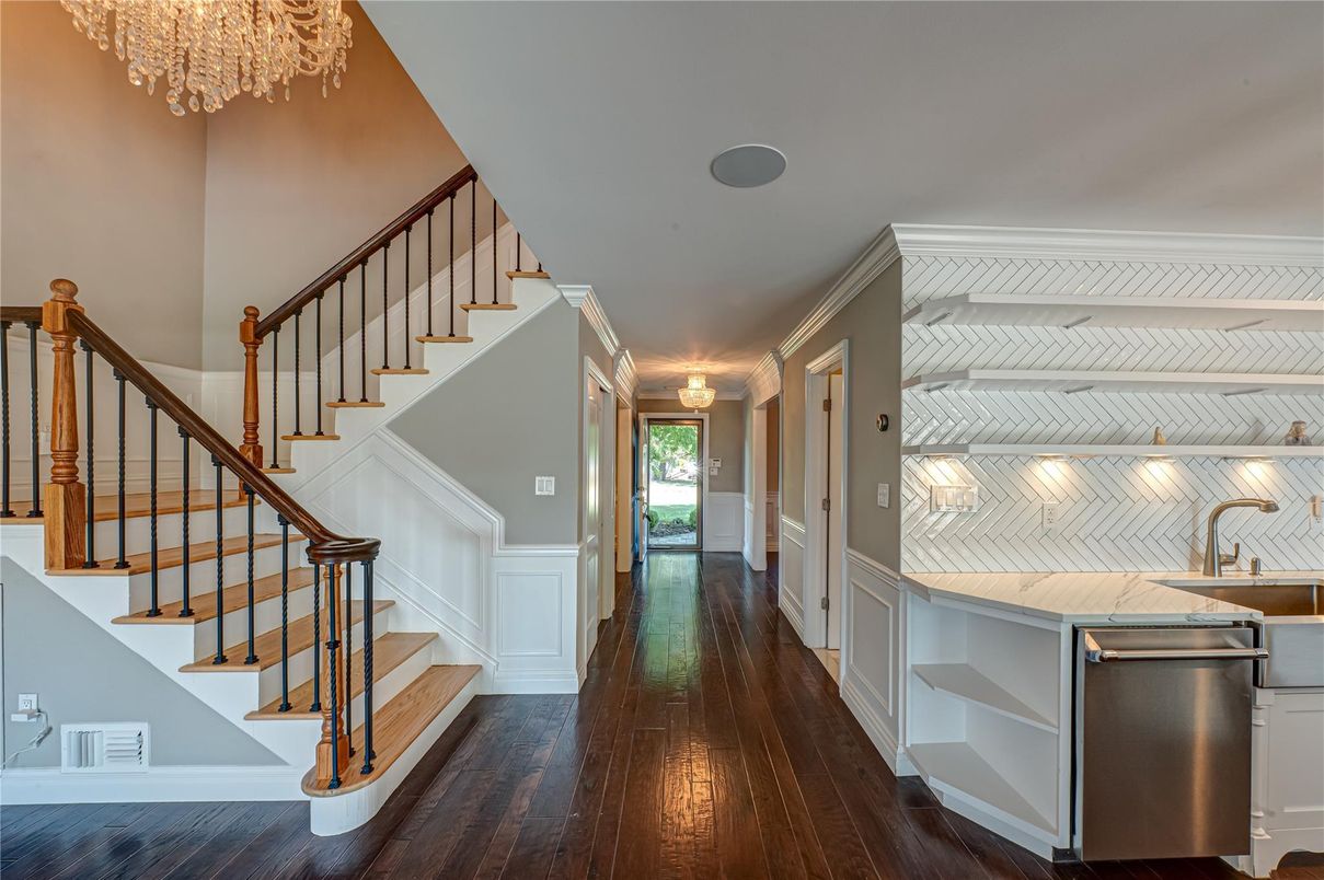 Chandelier, Interior, Kitchen, Marble Walls, Stainless Steel Appliances, Wood Texture Flooring