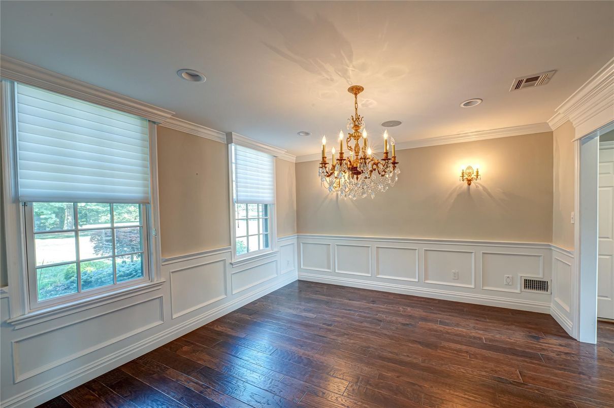 Chandelier, Empty room, Interior, Recessed Lighting, Wood Texture Flooring