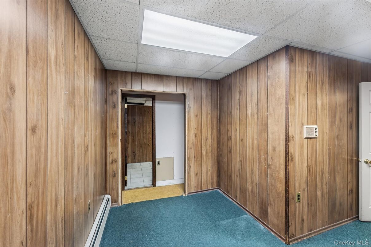 Empty room, Interior, Wooden Walls