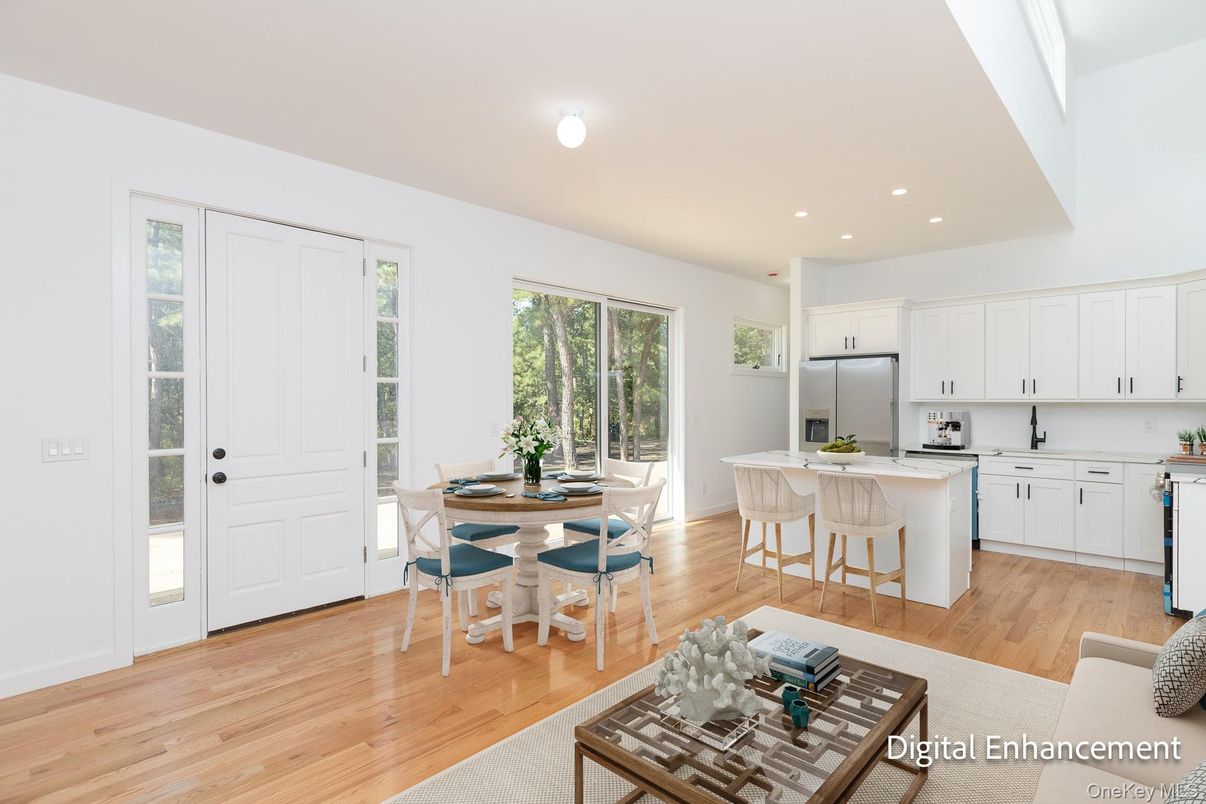 Dining room, Interior, Kitchen, Recessed Lighting, Wood Texture Flooring