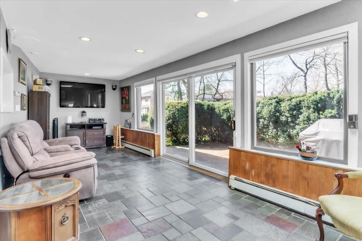 Interior, Recessed Lighting