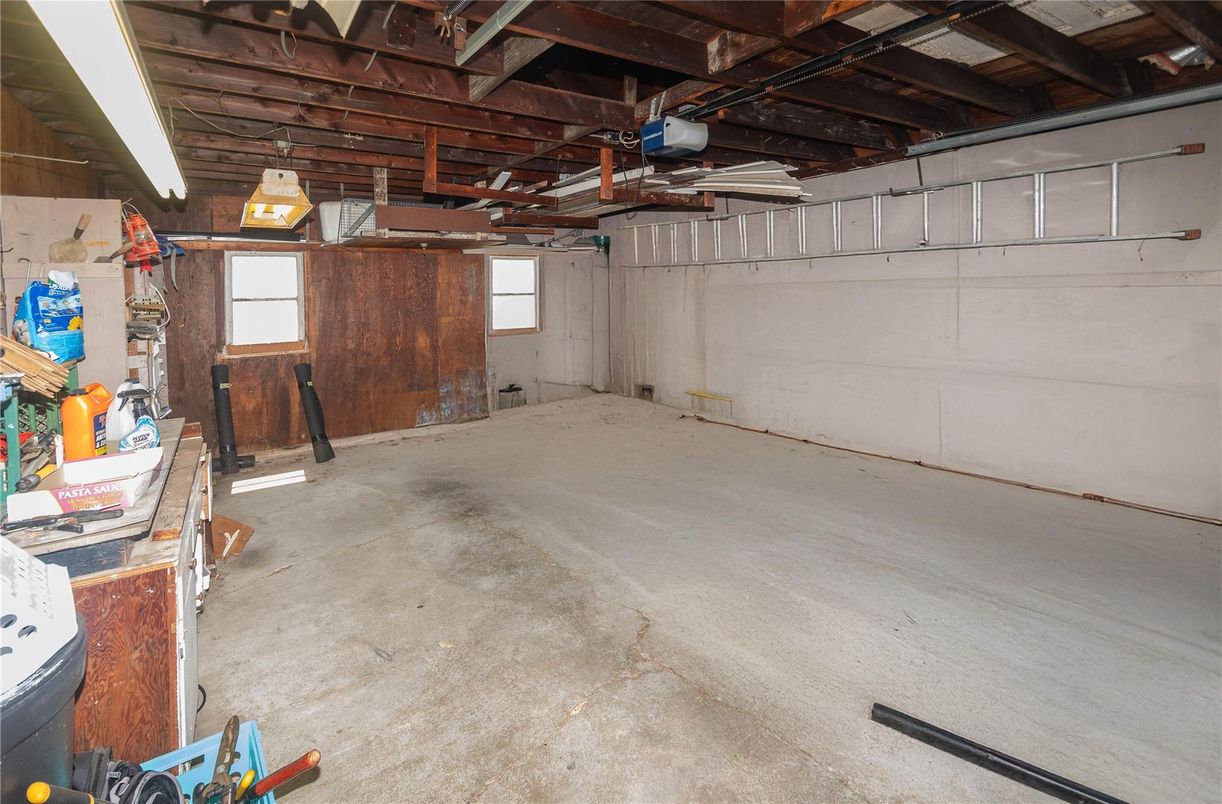Interior, Wooden Beams
