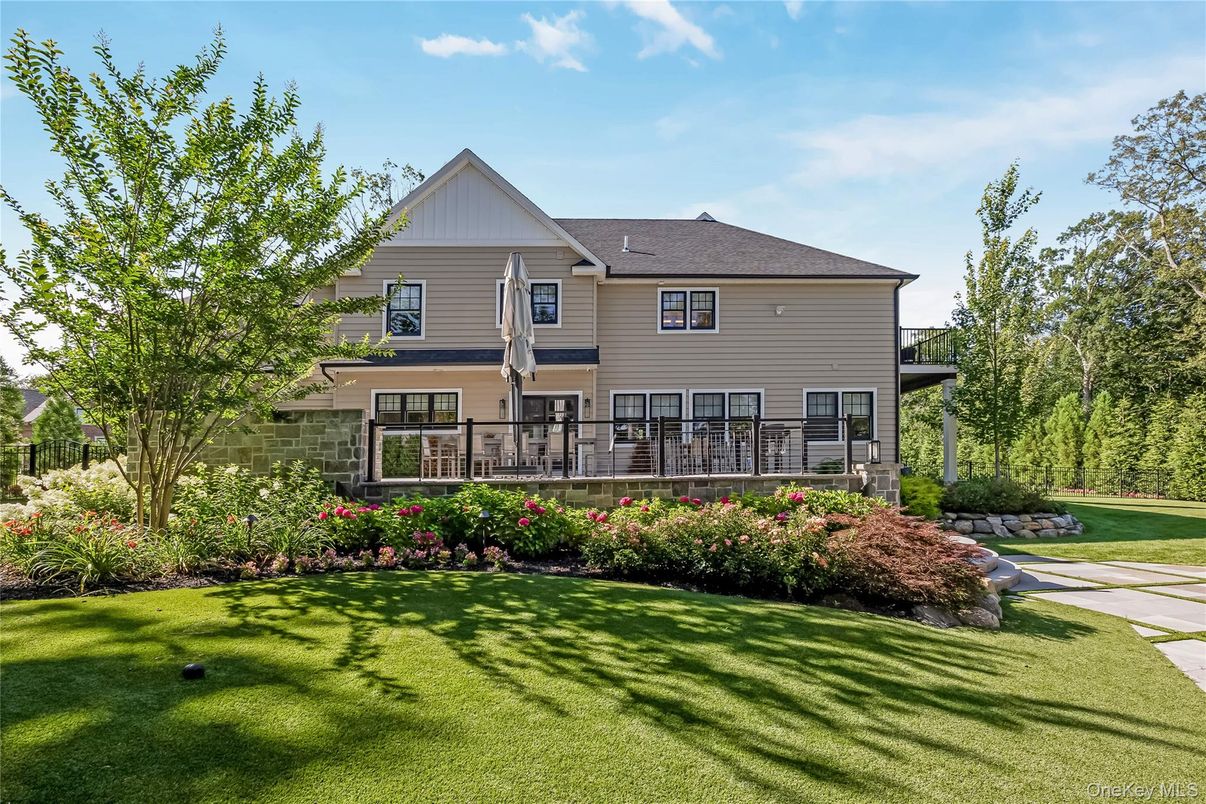 Backyard, Exterior, Facade, Farmhouse