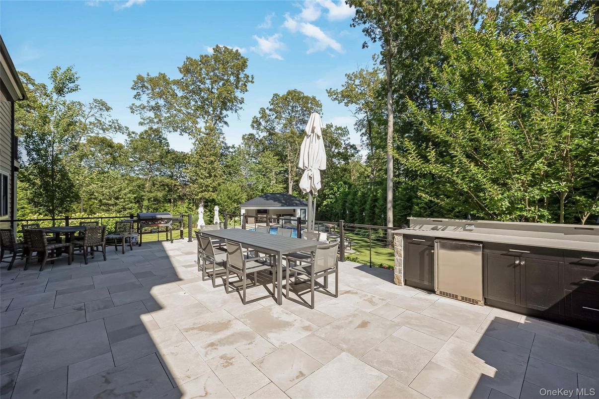 Exterior, Hot Tub