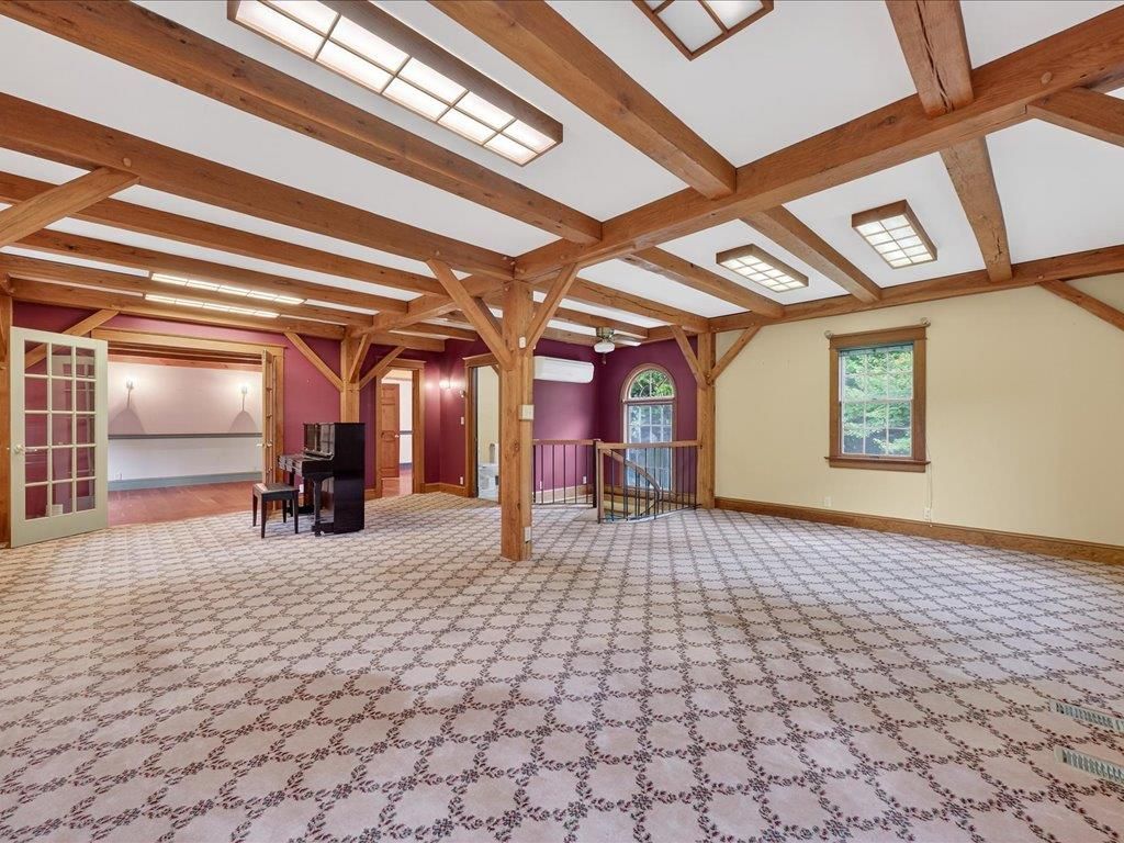 Interior, Wooden Beams