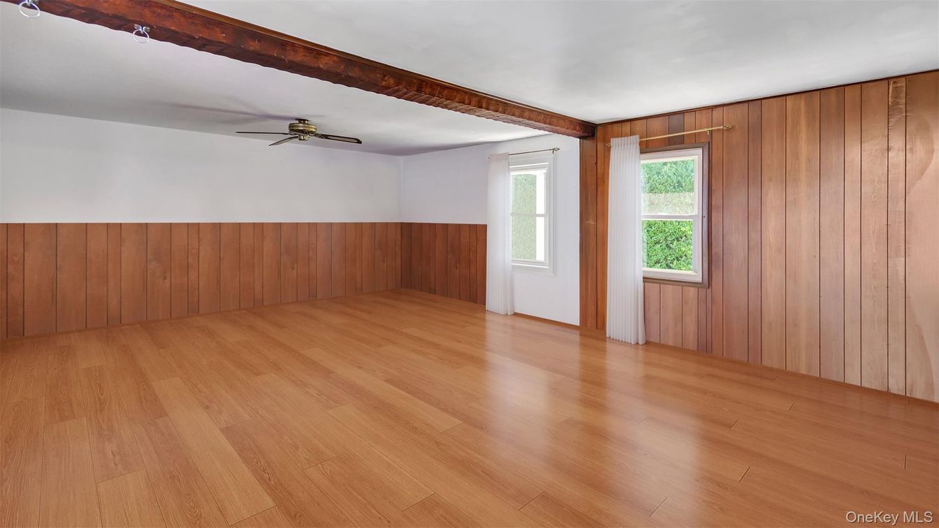 Empty room, Interior, Wood Texture Flooring, Wooden Walls
