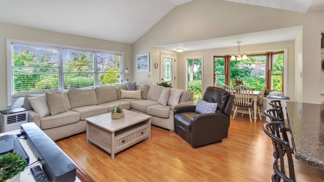 Dining room, Interior, Living room, Wood Texture Flooring
