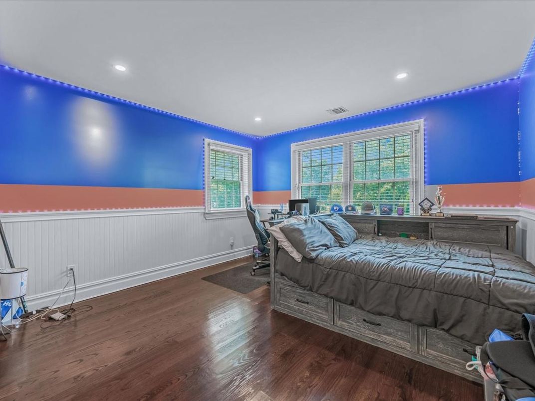 Bedroom, Home Office, Interior, Recessed Lighting, Wood Texture Flooring