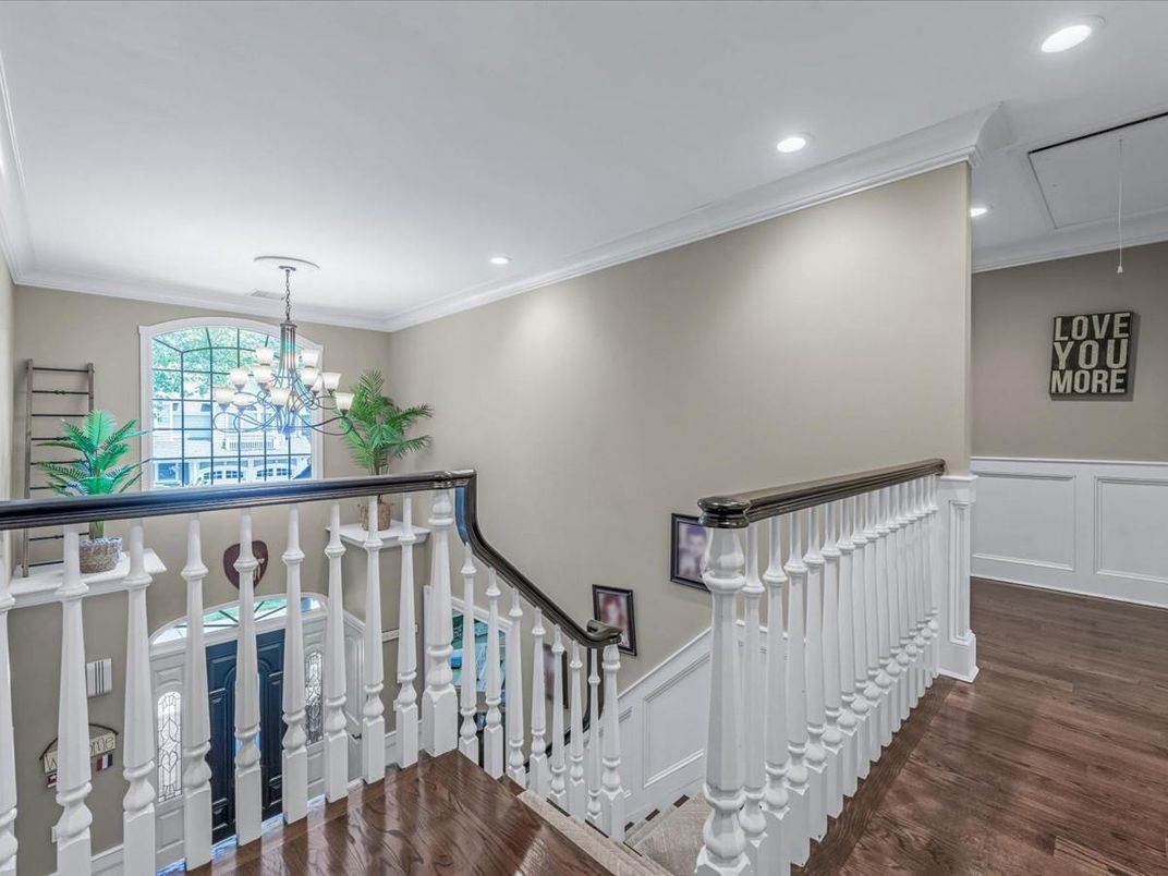 Chandelier, Interior, Recessed Lighting, Wood Texture Flooring