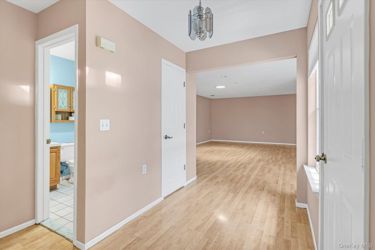 Bathroom, Empty room, Interior, Recessed Lighting, Wood Texture Flooring