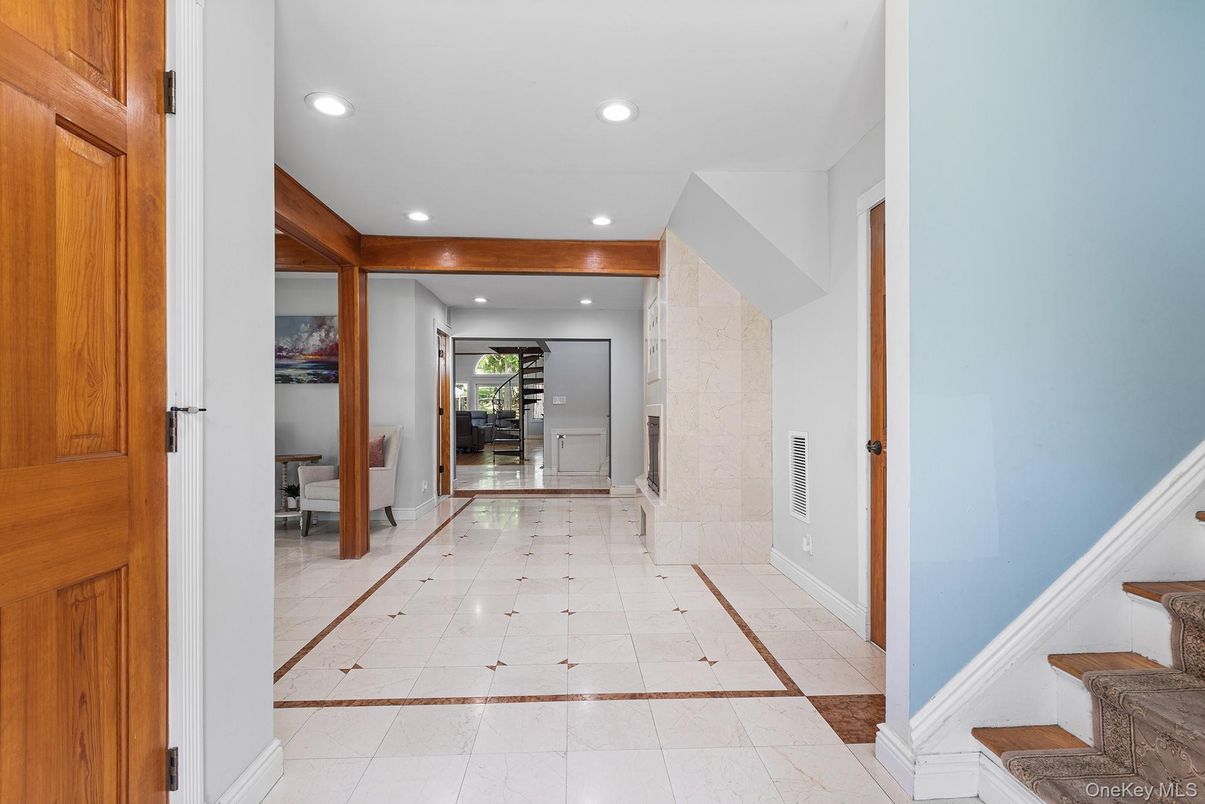 Interior, Recessed Lighting