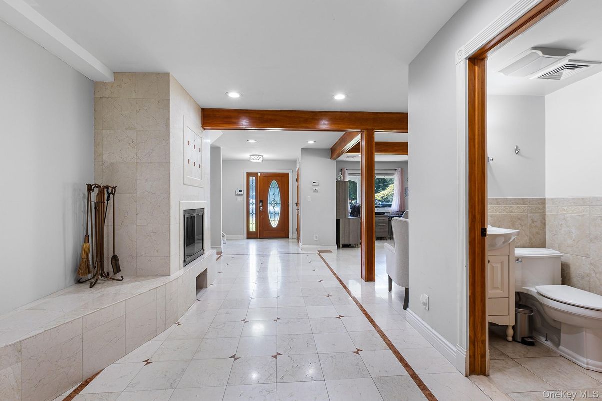 Bathroom, Fireplace, Interior, Recessed Lighting