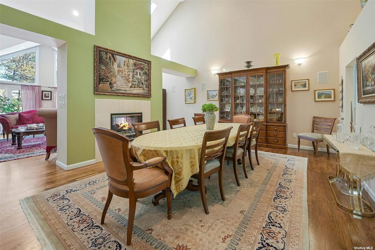 Dining room, Fireplace, Interior, Recessed Lighting, Wood Texture Flooring