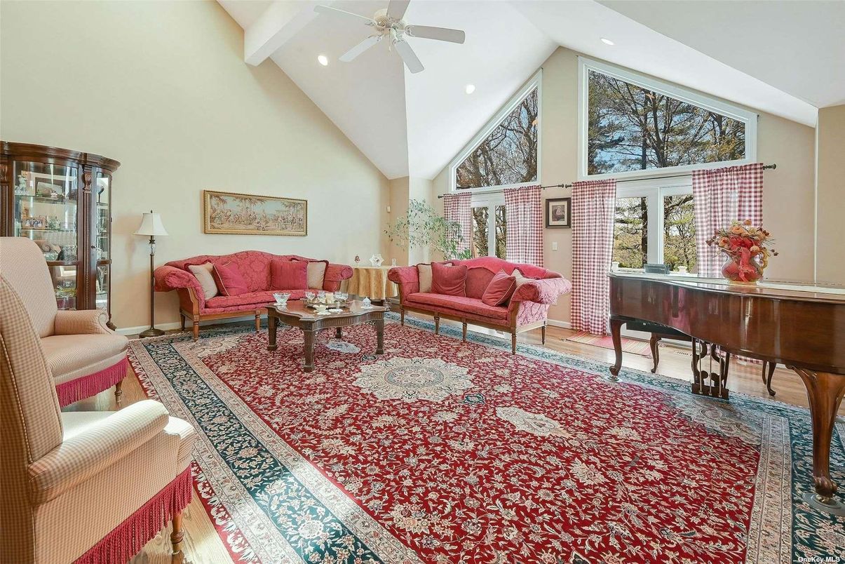 Interior, Living room, Piano, Recessed Lighting