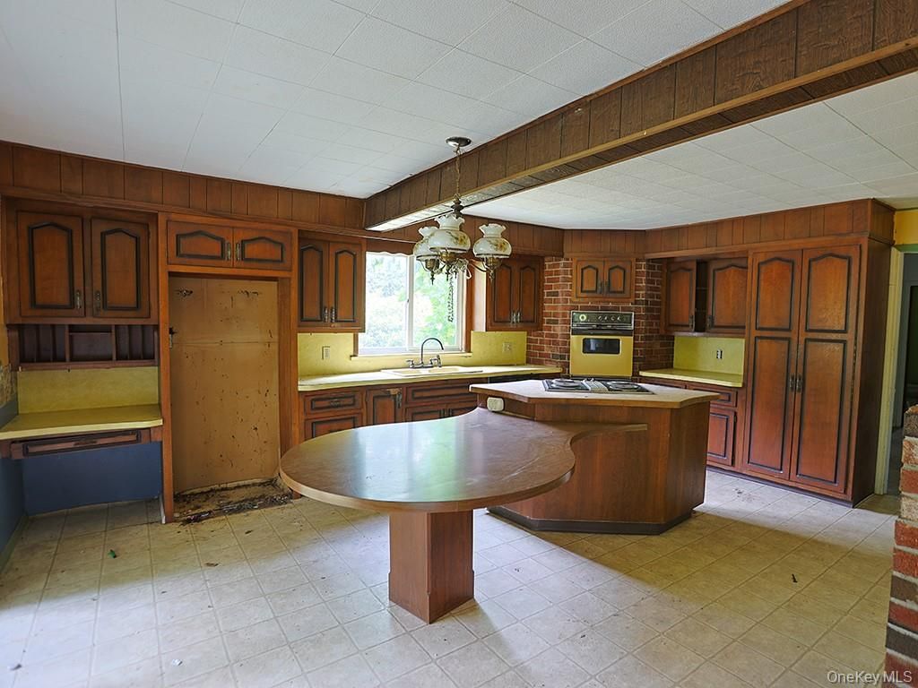 Chandelier, Interior, Kitchen, Pendant Lights